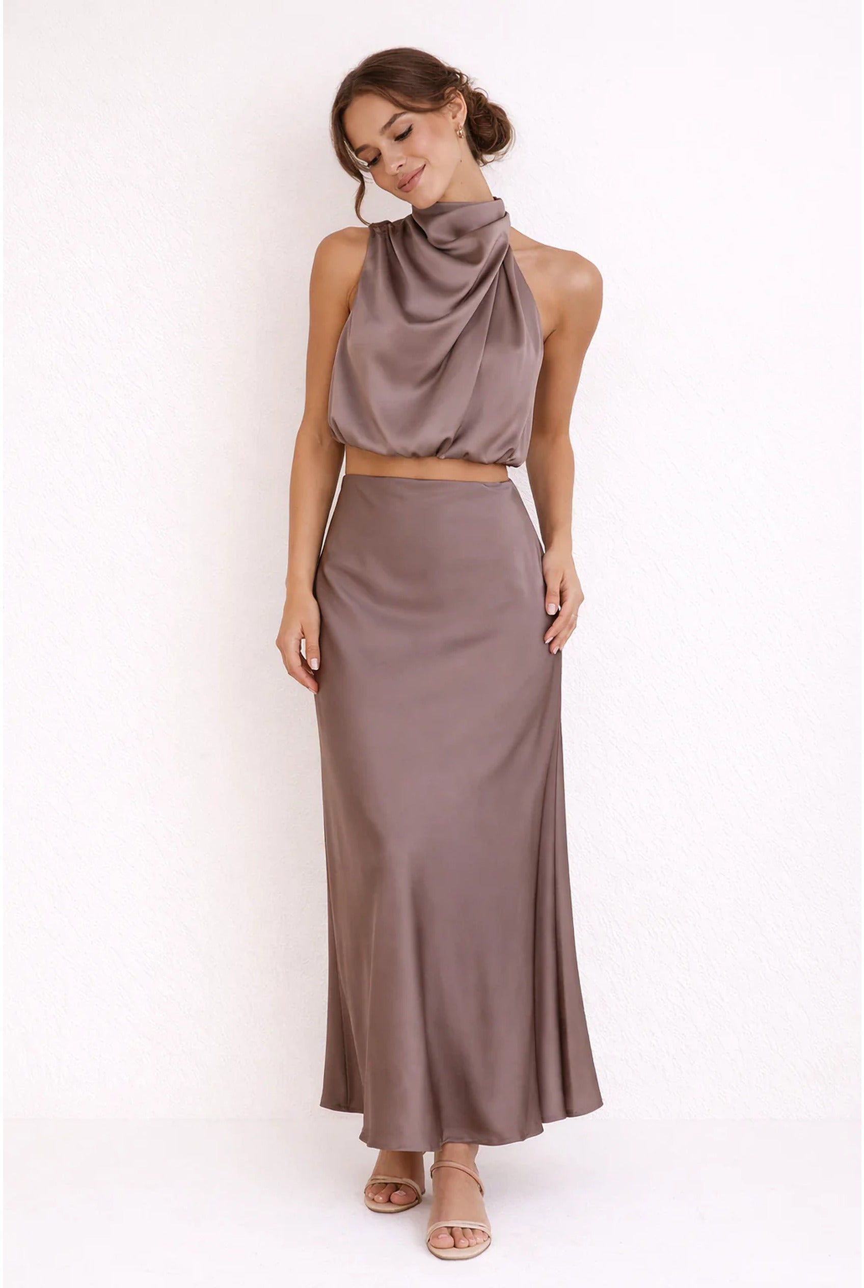 Adrienne Dames Co-ord Set – Halter Crop Top & Aansluitende Maxi Rok